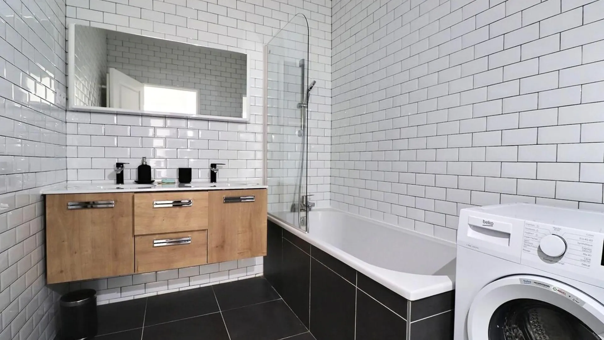 Le St Georges - Charming & Spacious Flat - Lyon 5Th 0*,